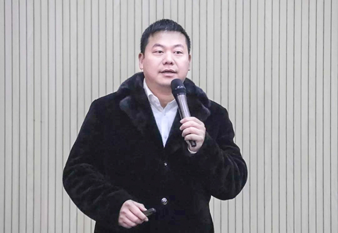 張?zhí)炫喽麻L(zhǎng)